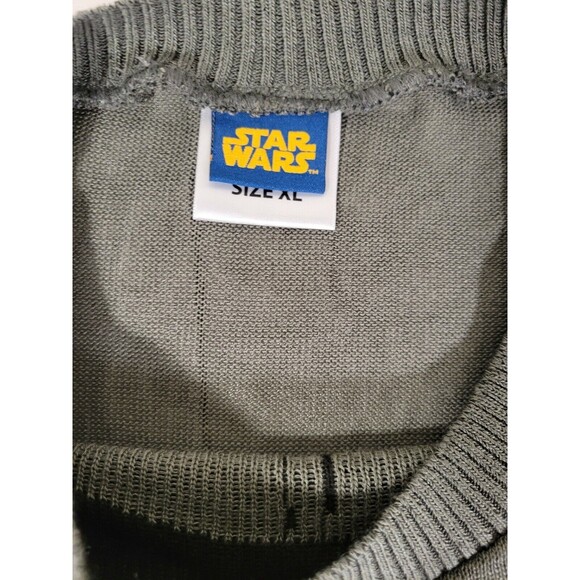 Official Star Wars Men's Gray Darth Vader Acrylic Knit Sweater XL Sweatshirt - Picture 3 of 6